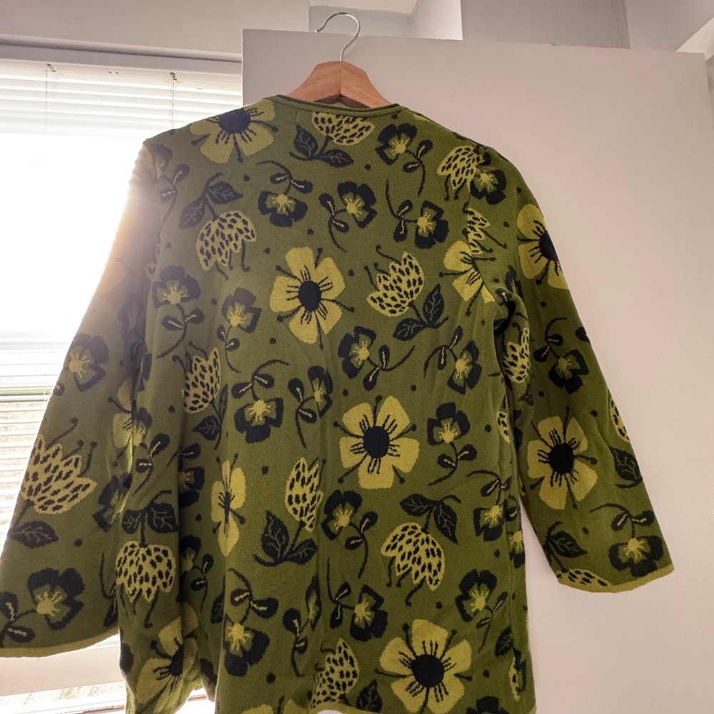 Gudrun sjoden green flower sweater - Picture 4 of 5